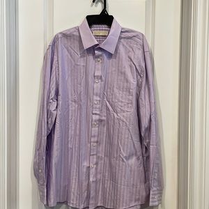Men’s Michael Kors lavender button up dress shirt.